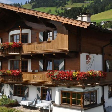 Pension Sonnhof Brixen im Thale Exterior photo